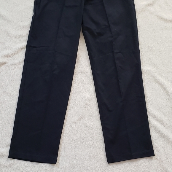 Vintage Dockers Pants in Black, Mens Size 30x30 - Picture 2 of 10